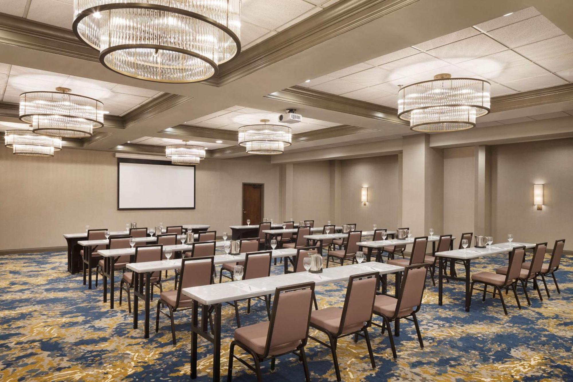 Embassy Suites By Hilton Columbus Zewnętrze zdjęcie