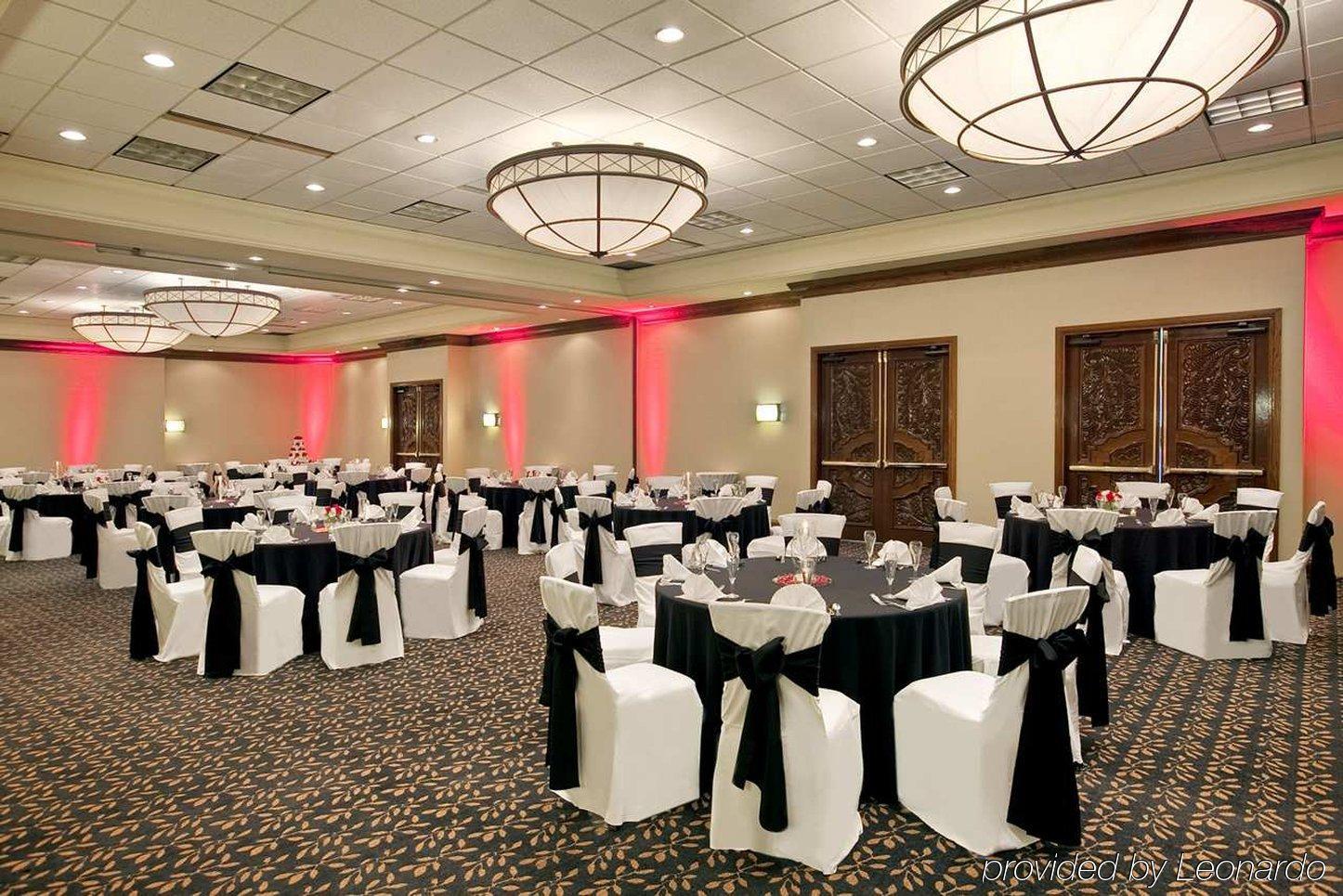 Embassy Suites By Hilton Columbus Restauracja zdjęcie